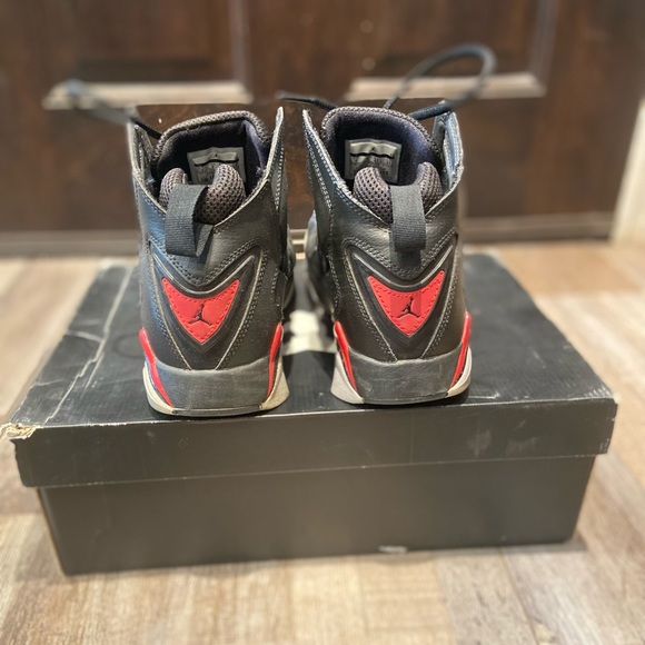 Jordan True Flight (Black Gym Red) - Picture 6 of 8